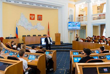 В креслах первых лиц области